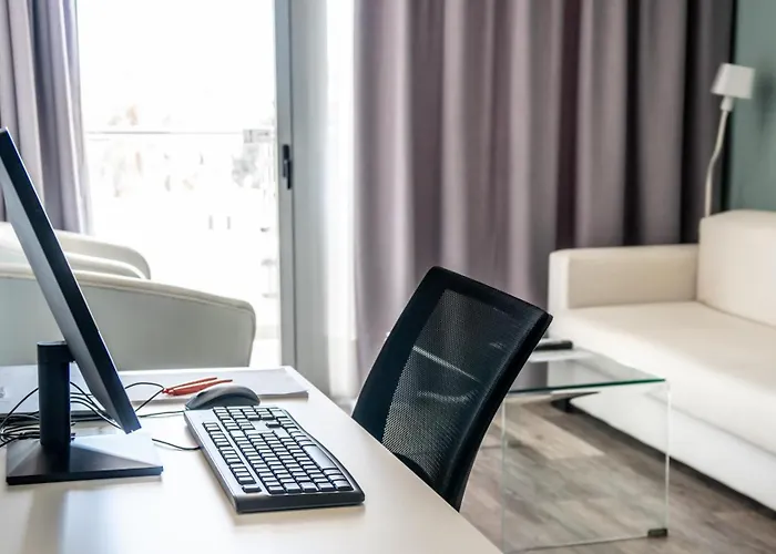 호텔 Coral Ocean View - Adults Only