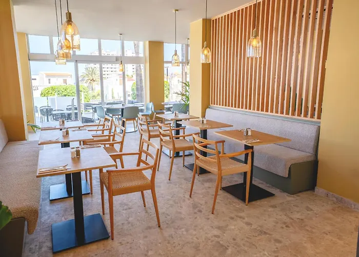 Coral Ocean View - Adults Only 호텔 4*