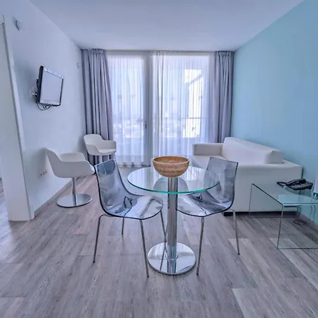 Coral Ocean View - Adults Only