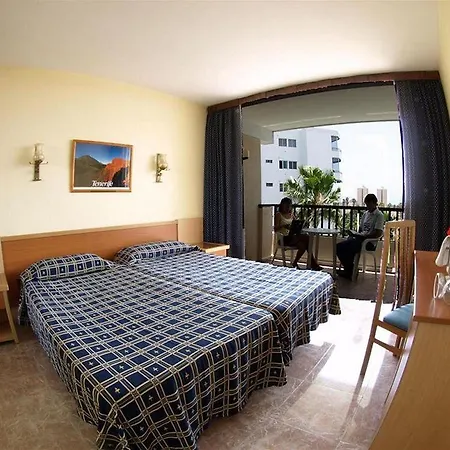 Coral Ocean View - Adults Only ホテル 4*