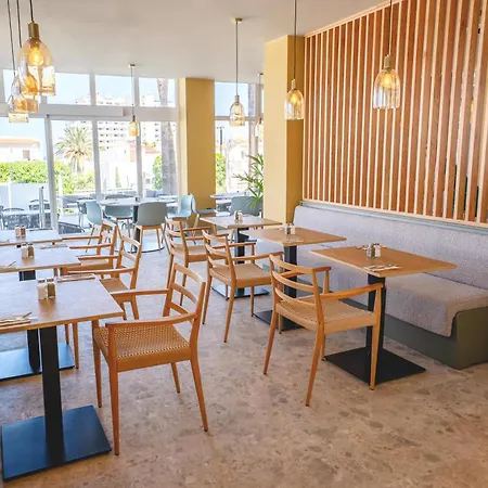 Coral Ocean View - Adults Only Hotell 4*