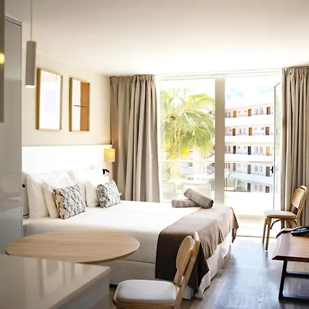 Coral Ocean View - Adults Only Hotel