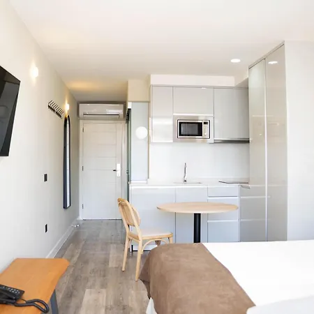 Hotel Coral Ocean View - Adults Only 4*