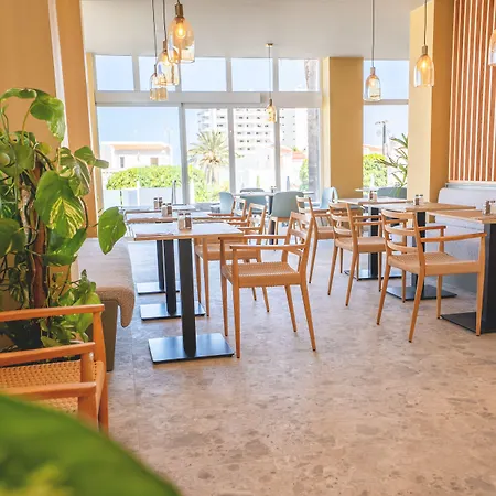 Hotel Coral Ocean View - Adults Only