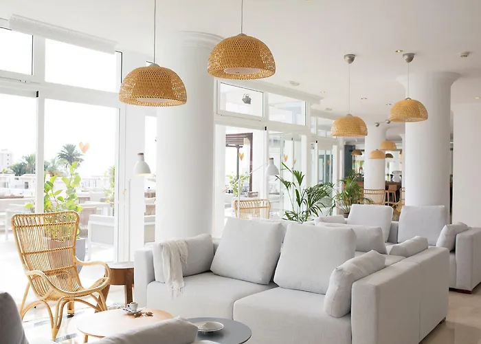 Coral Ocean View - Adults Only 4*