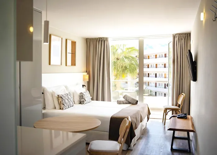 Coral Ocean View - Adults Only Hotell