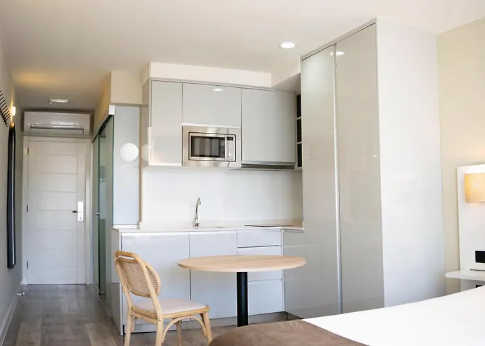 Coral Ocean View - Adults Only Hotell 4*